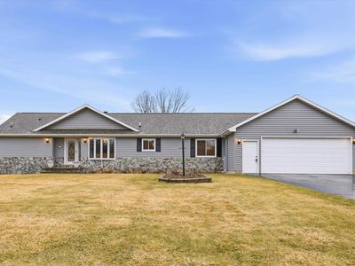 5235 Chesapeake Ct