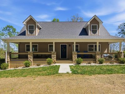 842 Hylton Rd