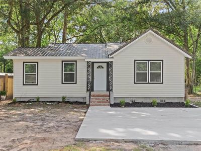 958 Cloverdale Dr