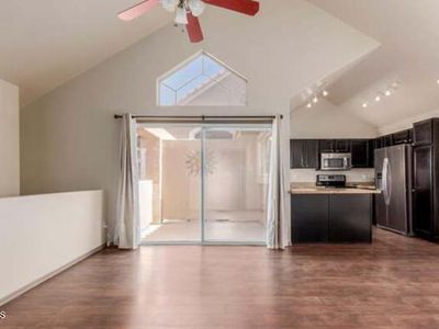 1633 E LAKESIDE Drive #106