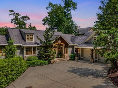 401 Ridgewater Ln