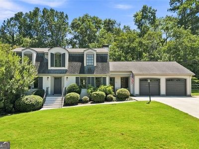 241 Angla Dr SE