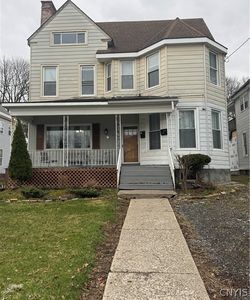 1515 Oneida St