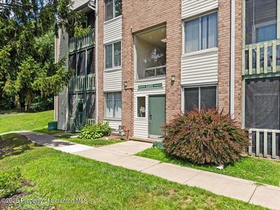 1609 Summit Pointe