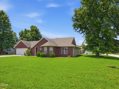 1004 Greenbrook Dr