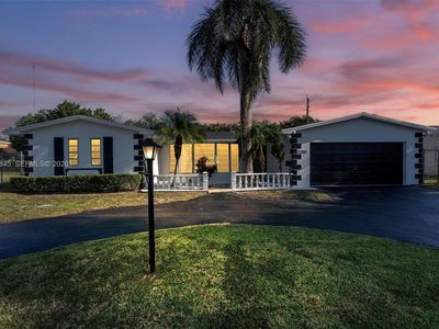 860 NW 207th St