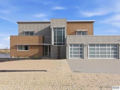 1007 N Shore Dr