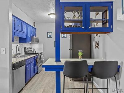 452 Chapel Ridge Dr APT B