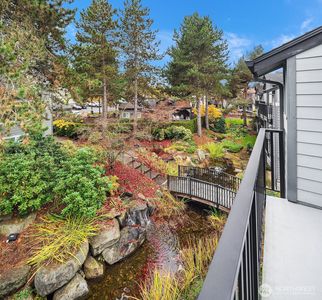 11113 NE 125th Lane #E-319