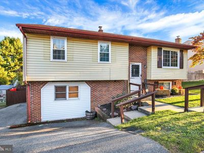 104 Pear St