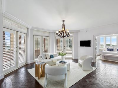 300 SE 5th Avenue #6140