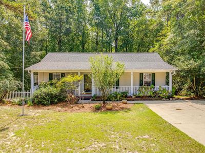 930 Sandfield Rd