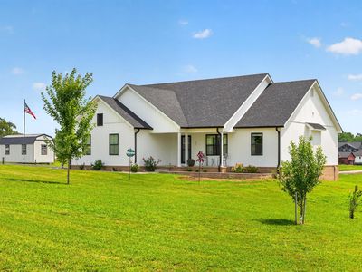 101 Gracelynn Cir