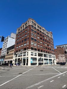 210 Lincoln St #304
