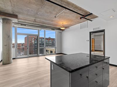 730 N 4th St Unit 813