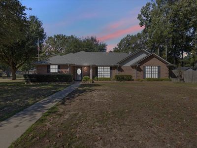 312 Chickasaw Trl