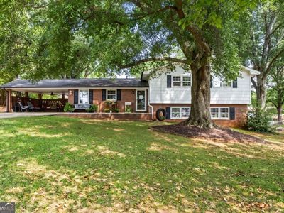 20 Oakdale Dr
