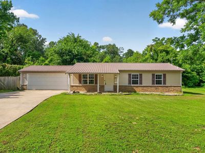 228 Cambridge Ln