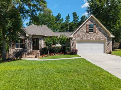 26 W Donnington Ct