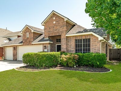 914 Rockton Dr
