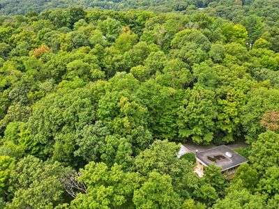 Property at 10 Paula Place, Chappaqua, NY