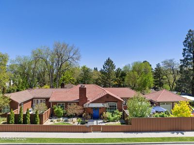 210 Bret Harte Ave