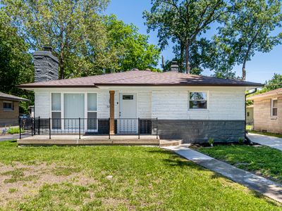 3241 N Riley Ave