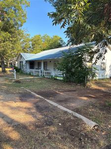 204 NW 5th St