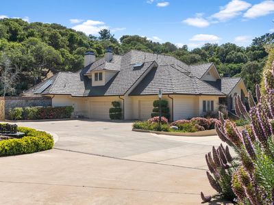 24680 Avenida Principal