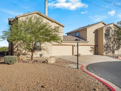 4014 Sparrow Rock St