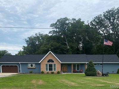 1411 W Old National Trl