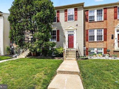 70 Coachlight Dr