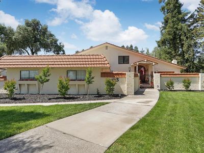 9303 Hildreth Ln