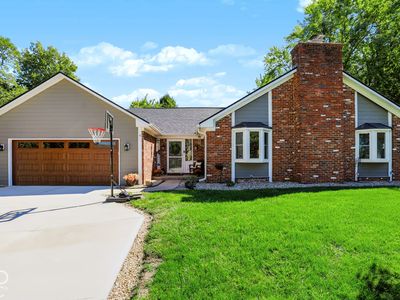 999 Shoreline Cir