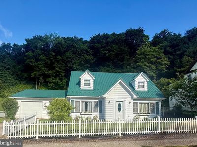 Property at 1217 Cameron Ave, Tyrone, PA