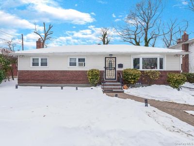 601 Chautauqua Avenue