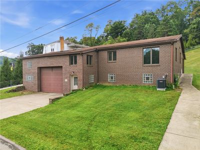 312 Hillside Avenue Ext
