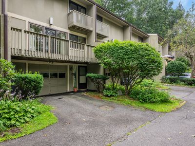 48 Clubhouse Drive #48