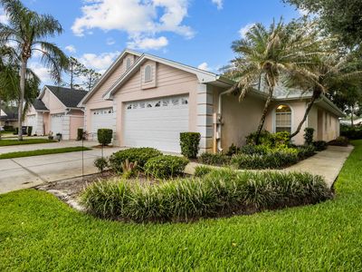 4 Enclave Dr