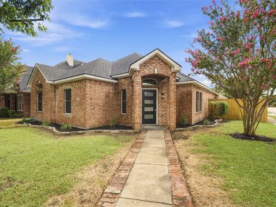Property at 122 Clear Creek Dr, Red Oak, TX