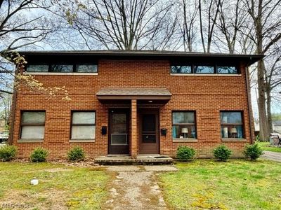 Property at 1150 Saxe Ave, Cuyahoga Falls, OH