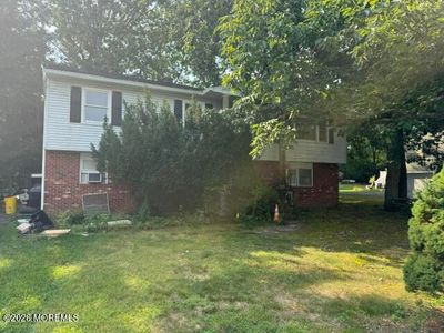935 Woodlane Road