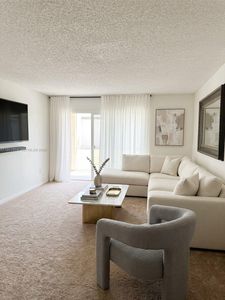 440 S Park Rd #4102