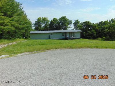 664 Coakley Ln