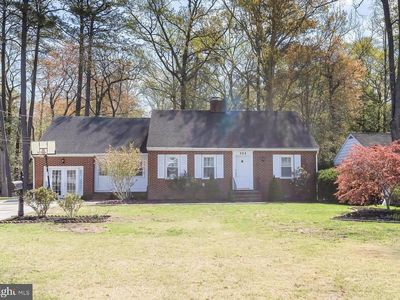 324 Winter Quarters Dr