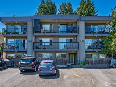 4219 Whitman Avenue N #4