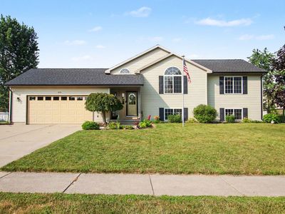 414 Voyager Dr