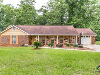 Property at 2002 Hickory Dr, Americus, GA