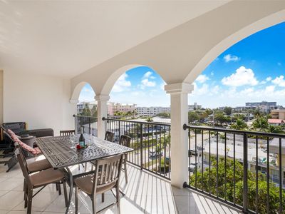 191 SE 20th Avenue #614