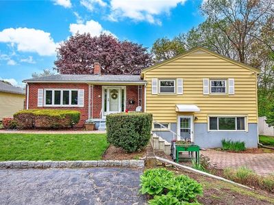 120 Grange Ave